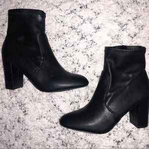 Steve Madden Black Leather Booties